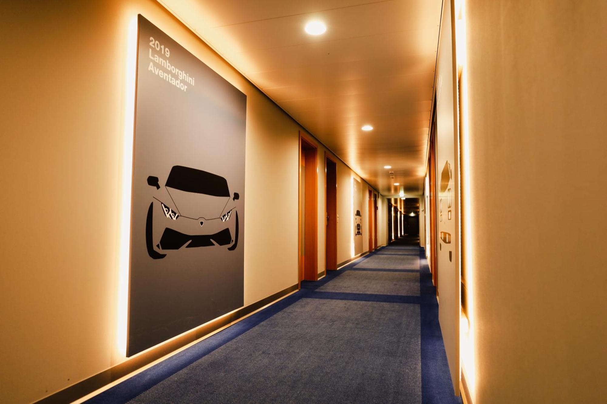 Hotel Bavaria ブレーナ エクステリア 写真